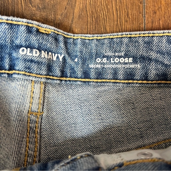 🆕 Old Navy High Rise O.G. Loose Straight leg Distressed Denim Jeans SZ 4 - Picture 6 of 8